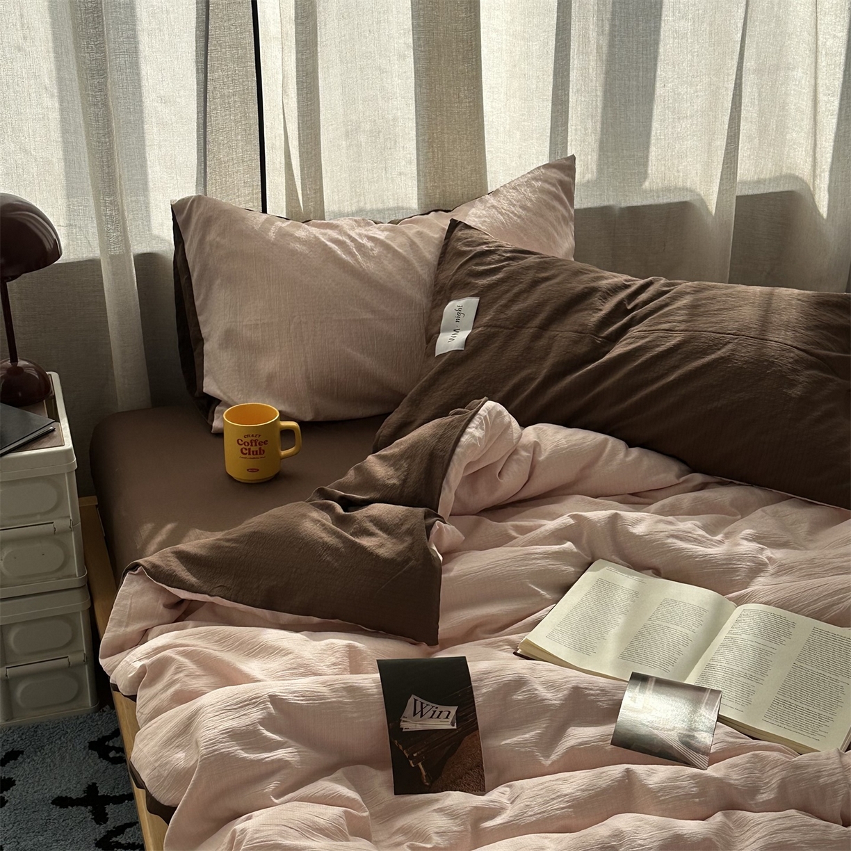 91家纺网 家纺一手货源 找家纺 拾一 2026新款甜美波点系列双拼色四件套 摩卡慕斯棕-粉