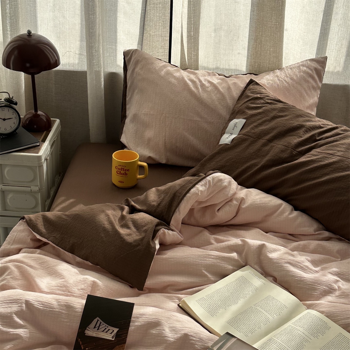 91家纺网 家纺一手货源 找家纺 拾一 2026新款甜美波点系列双拼色四件套 摩卡慕斯棕-粉