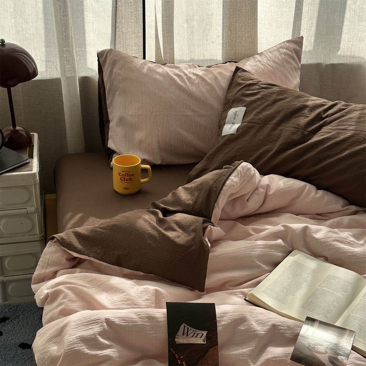 91家纺网 家纺一手货源 找家纺 拾一 2026新款甜美波点系列双拼色四件套 摩卡慕斯棕-粉