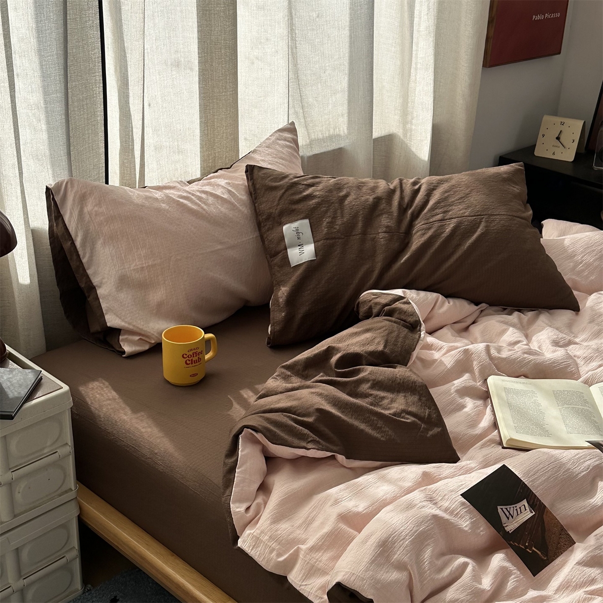 91家纺网 家纺一手货源 找家纺 拾一 2026新款甜美波点系列双拼色四件套 摩卡慕斯棕-粉