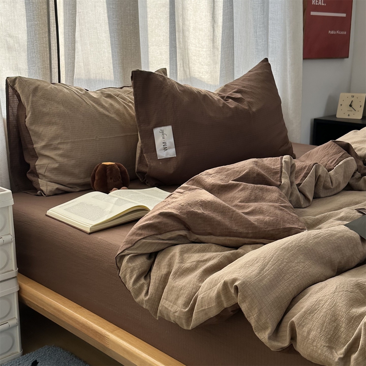 91家纺网 家纺一手货源 找家纺 拾一 2026新款甜美波点系列双拼色四件套 摩卡慕斯棕-咖