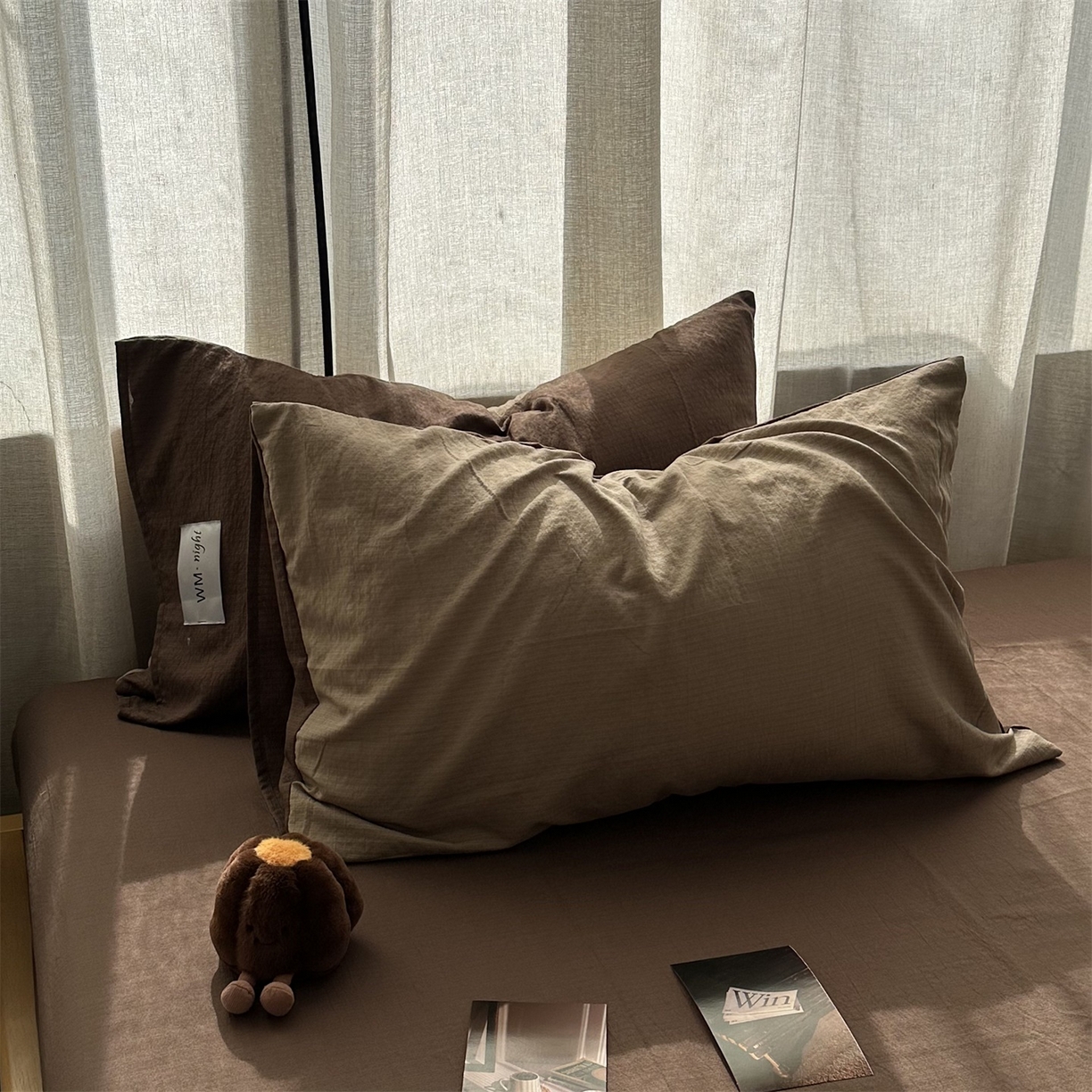 91家纺网 家纺一手货源 找家纺 拾一 2026新款甜美波点系列双拼色四件套 摩卡慕斯棕-咖