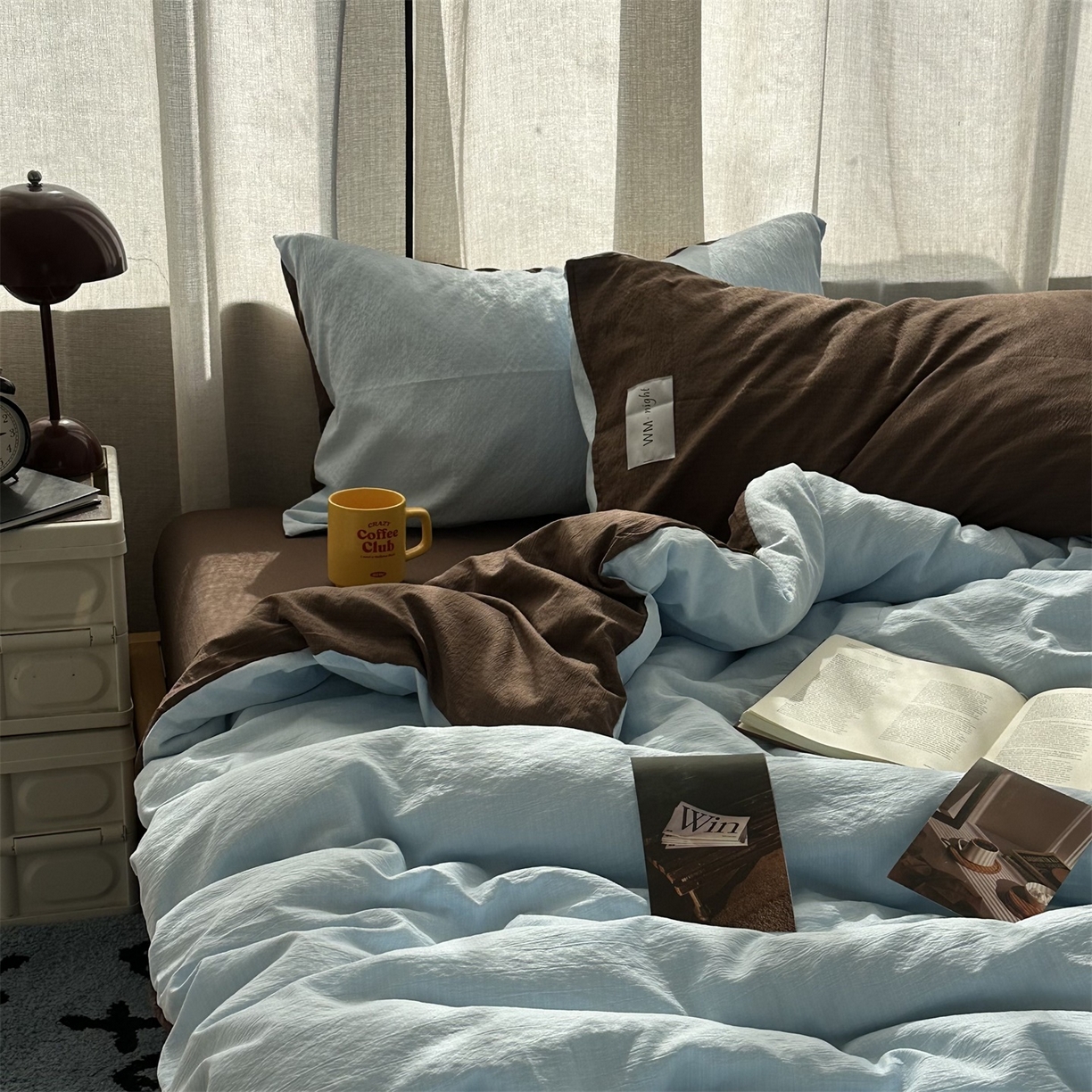 91家纺网 家纺一手货源 找家纺 拾一 2026新款甜美波点系列双拼色四件套 摩卡慕斯棕-蓝