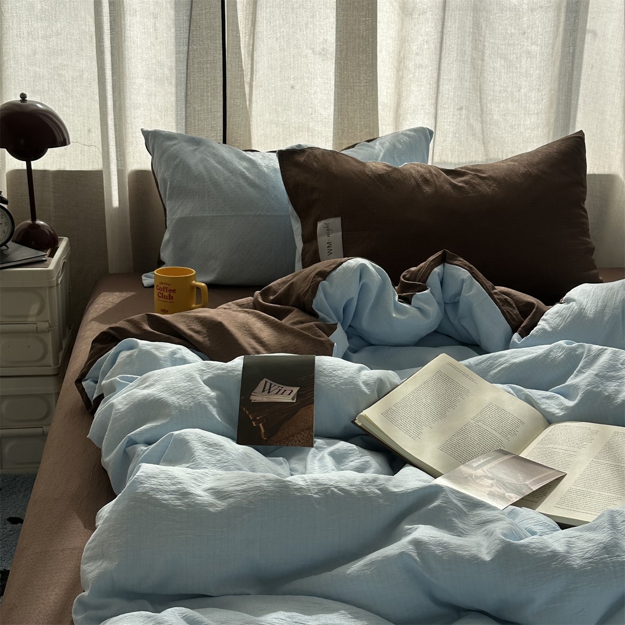 91家纺网 家纺一手货源 找家纺 拾一 2026新款甜美波点系列双拼色四件套 摩卡慕斯棕-蓝