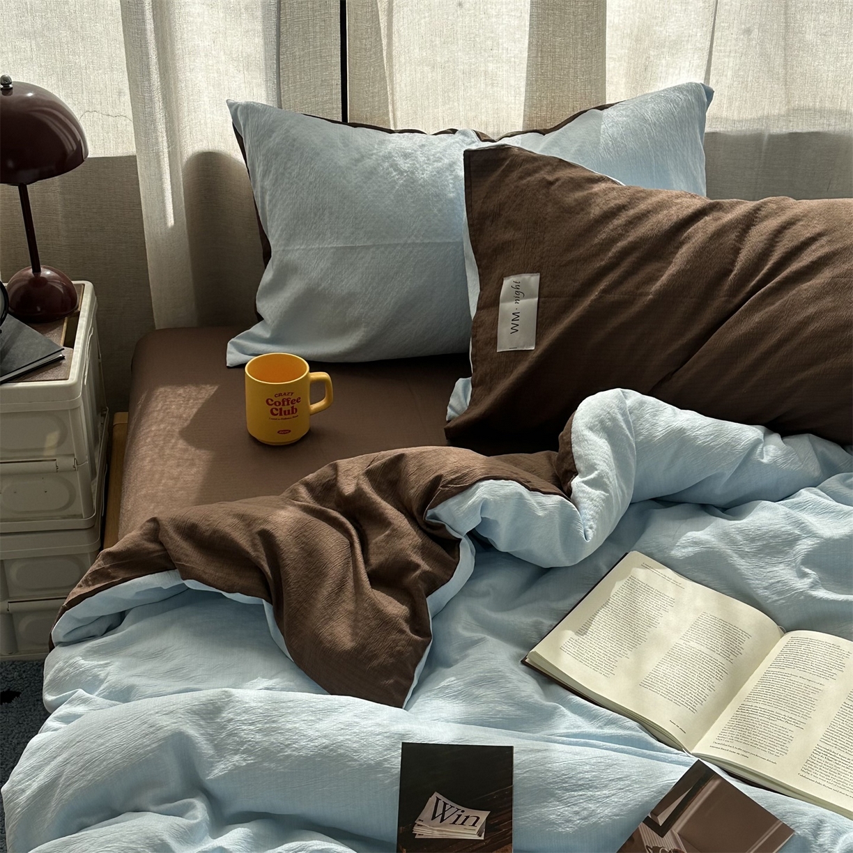 91家纺网 家纺一手货源 找家纺 拾一 2026新款甜美波点系列双拼色四件套 摩卡慕斯棕-蓝