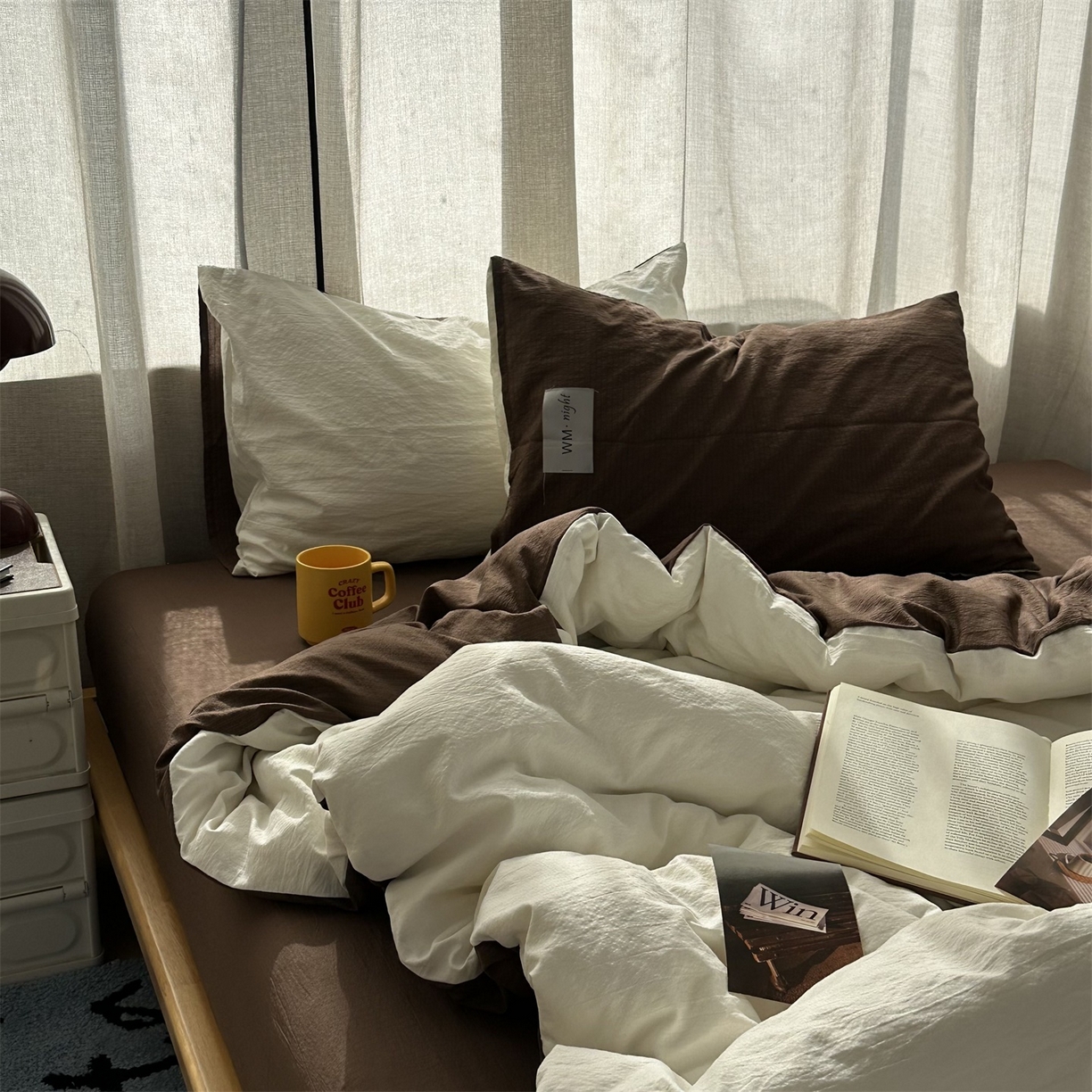 91家纺网 家纺一手货源 找家纺 拾一 2026新款甜美波点系列双拼色四件套 摩卡慕斯棕-奶白