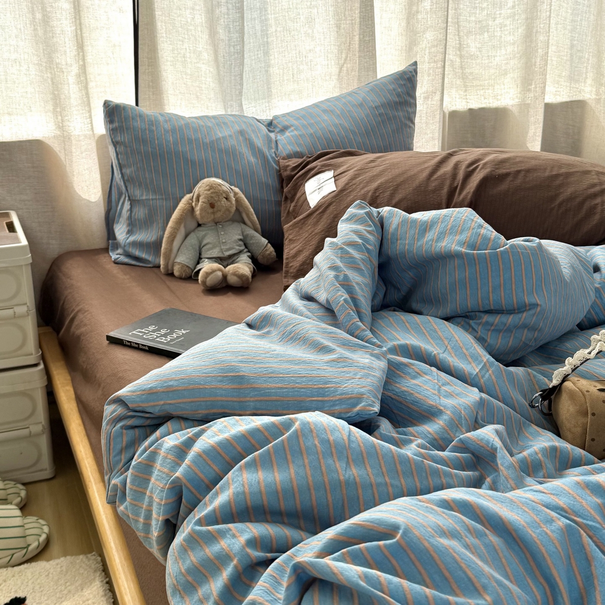 91家纺网 家纺一手货源 找家纺 拾一 2026新款软糯木棉中古多巴胺条纹系列四件套 慵懒条-蓝