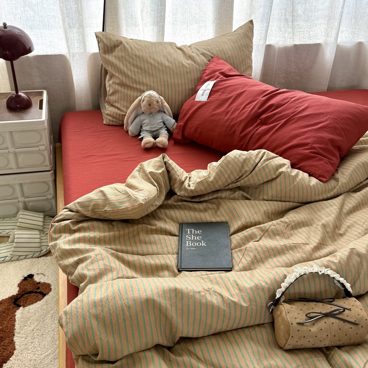 91家纺网 家纺一手货源 找家纺 拾一 2026新款软糯木棉中古多巴胺条纹系列四件套 慵懒条-浅咖