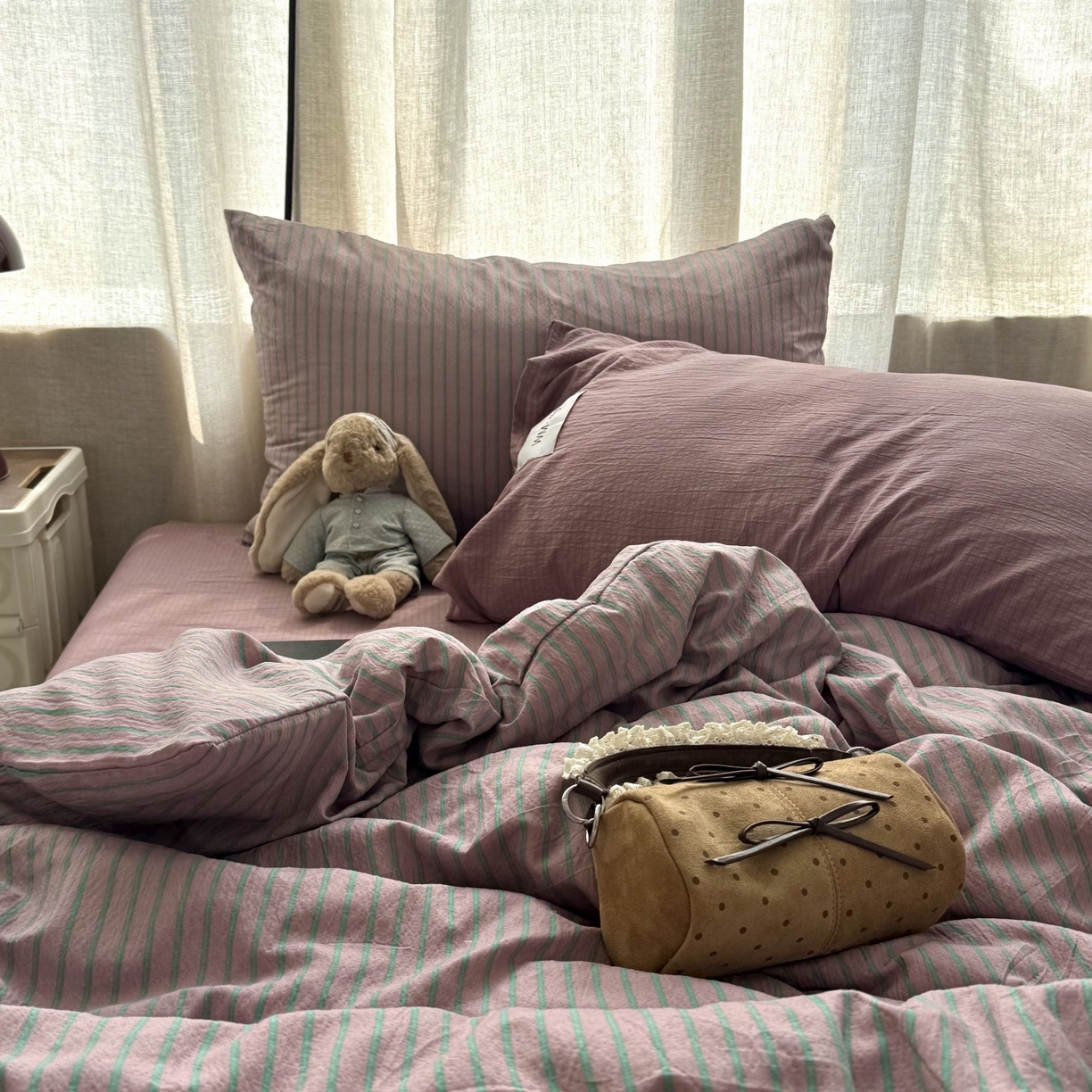 91家纺网 家纺一手货源 找家纺 拾一 2026新款软糯木棉中古多巴胺条纹系列四件套 慵懒条-紫