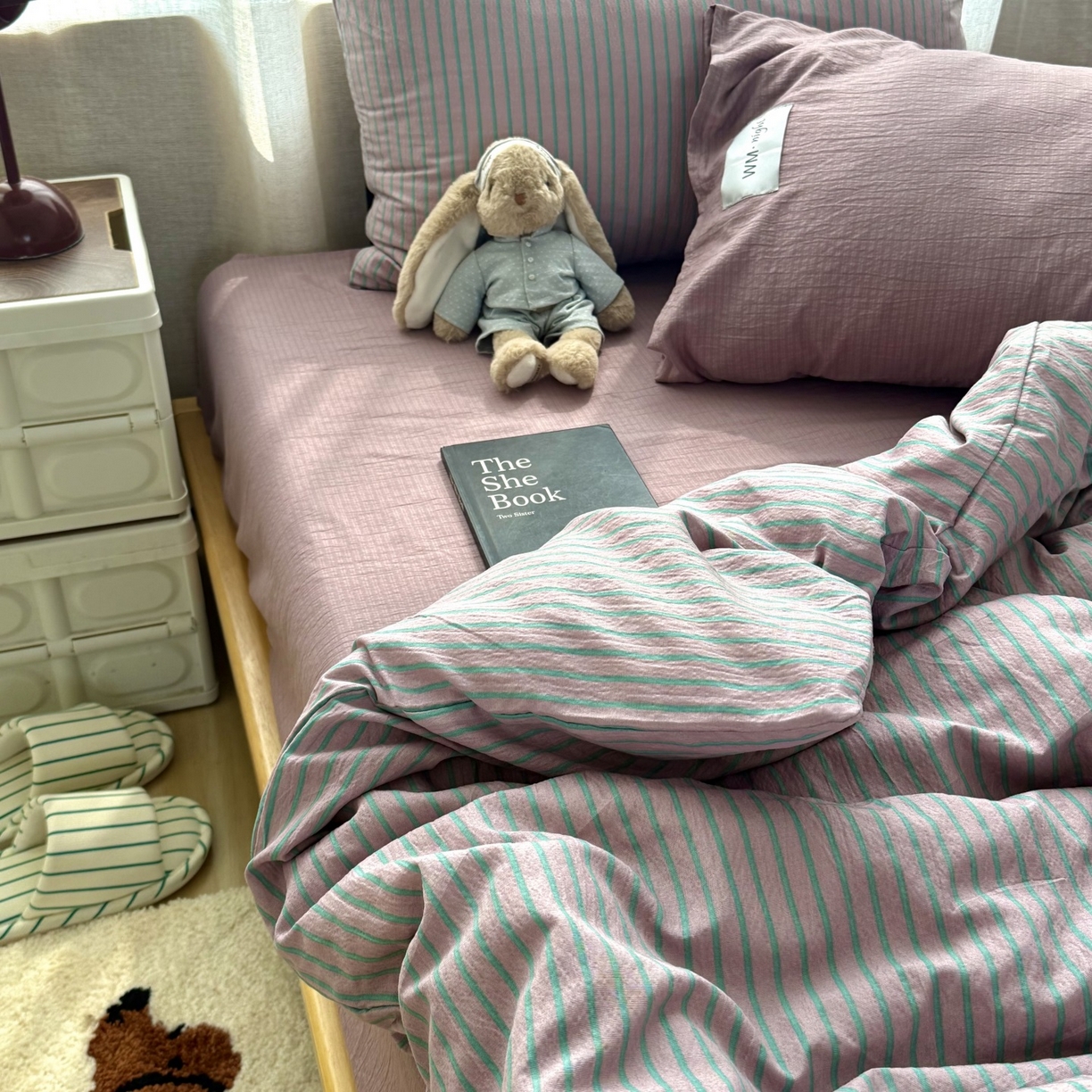 91家纺网 家纺一手货源 找家纺 拾一 2026新款软糯木棉中古多巴胺条纹系列四件套 慵懒条-紫