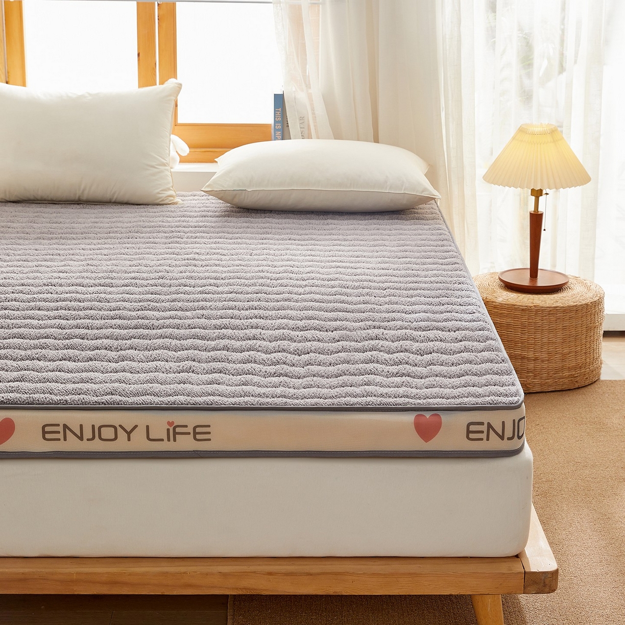 91家纺网 家纺一手货源 找家纺 月茶家纺 2026新款立体爱心边羊羔绒海绵床垫垫子 灰色