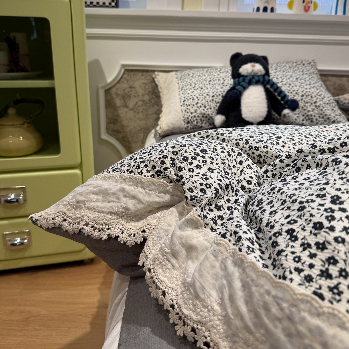 91家纺网 家纺一手货源 找家纺 （总）盼季家纺 2026新款亲肤木棉法式复古蕾丝花边皱皱纱四件套