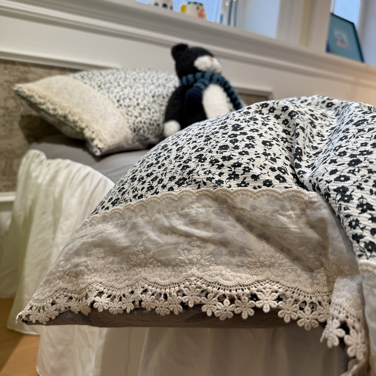 91家纺网 家纺一手货源 找家纺 盼季家纺 2026新款亲肤木棉法式复古蕾丝花边皱皱纱四件套 复古蕾丝花边-米希娅