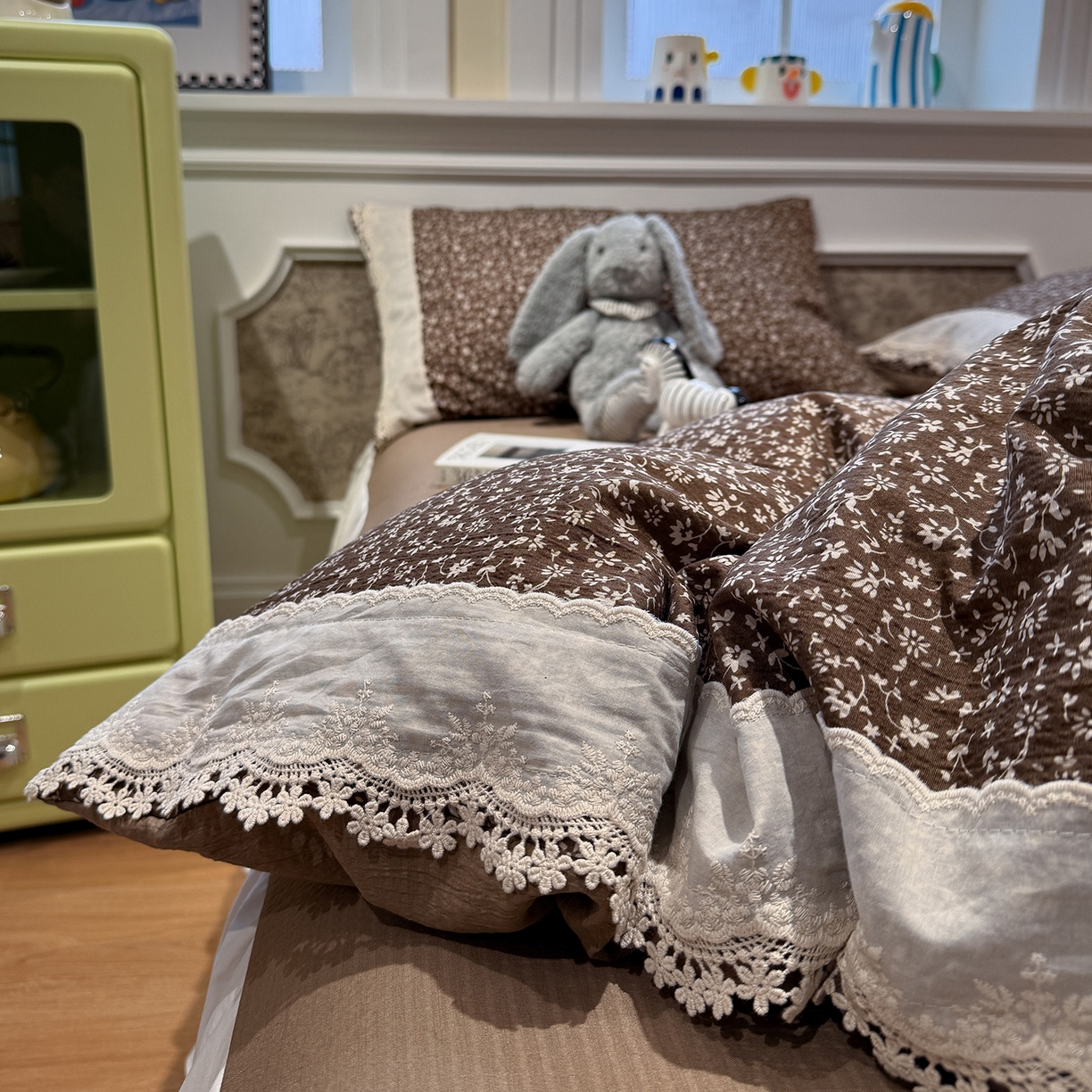 91家纺网 家纺一手货源 找家纺 盼季家纺 2026新款亲肤木棉法式复古蕾丝花边皱皱纱四件套 复古蕾丝花边-赫拉花园