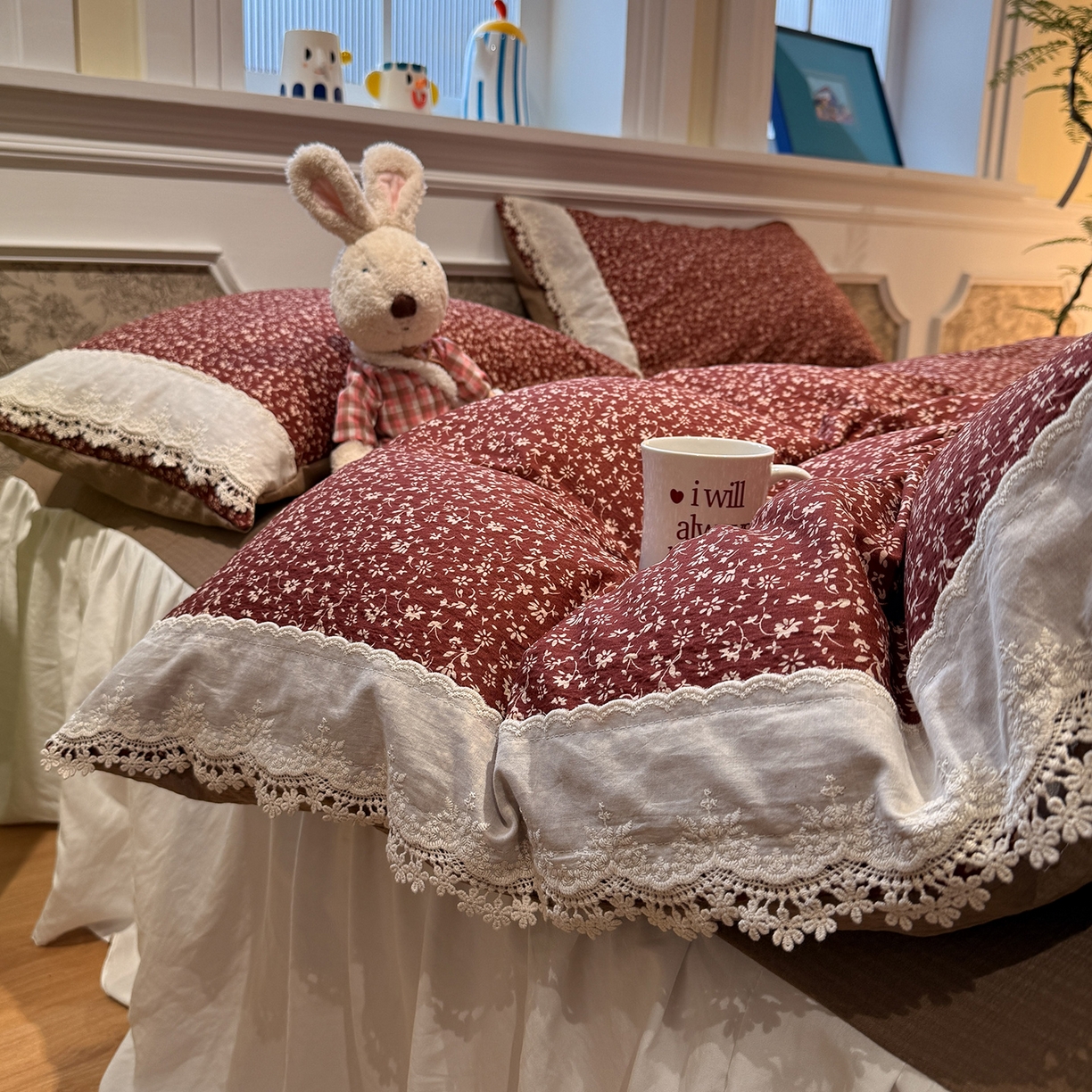 91家纺网 家纺一手货源 找家纺 盼季家纺 2026新款亲肤木棉法式复古蕾丝花边皱皱纱四件套 复古蕾丝花边-玫瑰花园