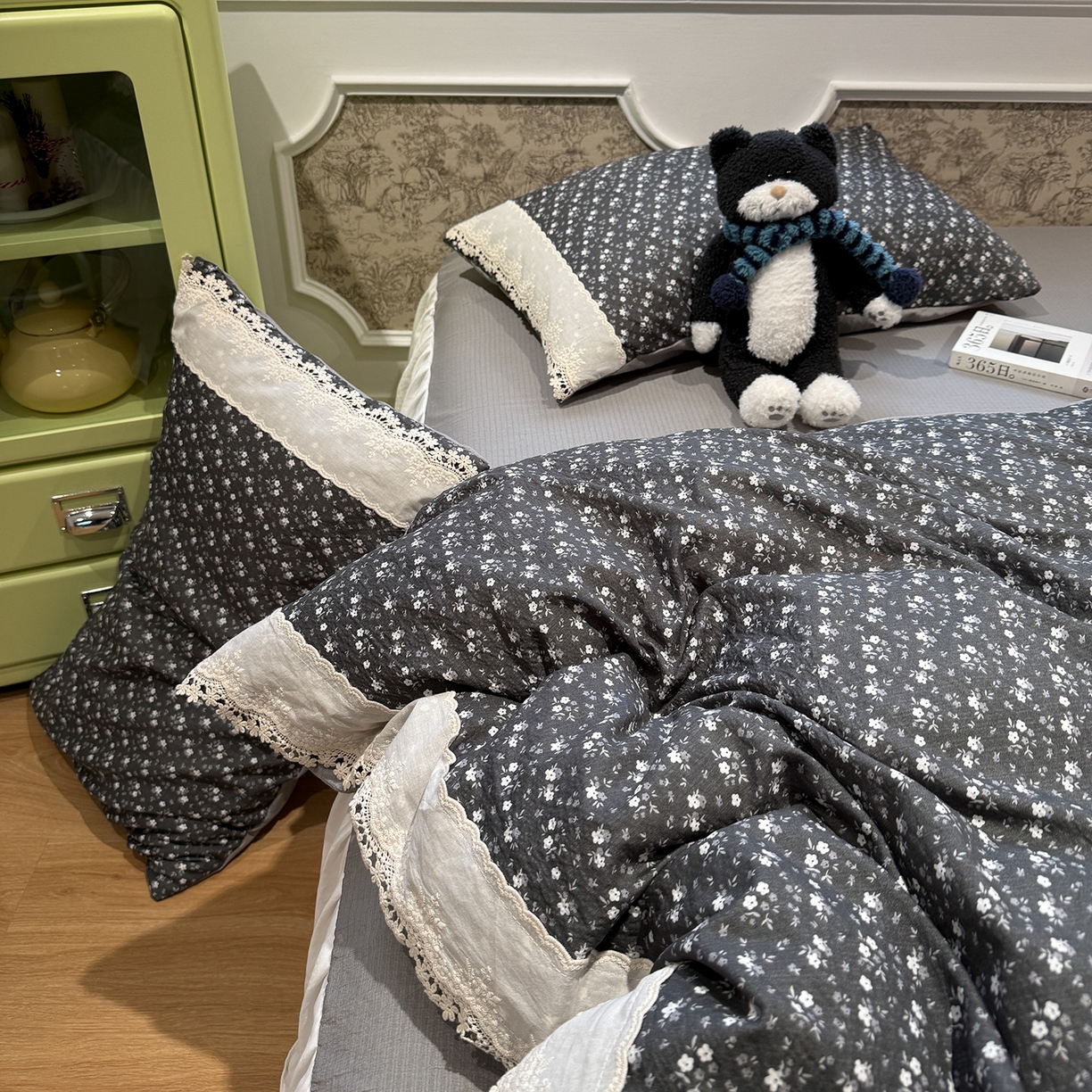 91家纺网 家纺一手货源 找家纺 盼季家纺 2026新款亲肤木棉法式复古蕾丝花边皱皱纱四件套 复古蕾丝花边-秘密庄园