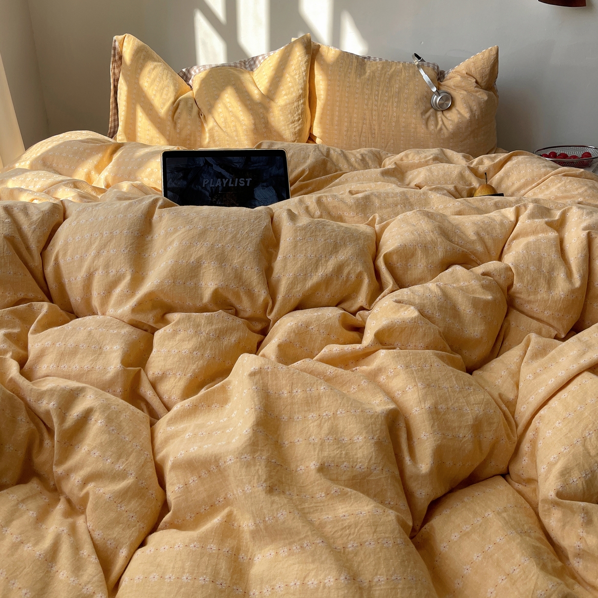 91家纺网 家纺一手货源 找家纺 （总）盼季家纺 2026新款亲肤水洗棉四件套-简单款