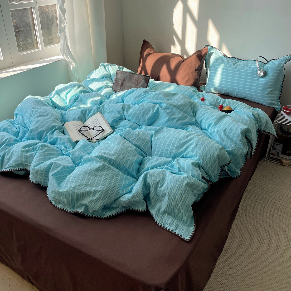 91家纺网 家纺一手货源 找家纺 瑞莱 2026年新款全棉纯棉水洗棉贝壳边四件套 旧港蓝棕