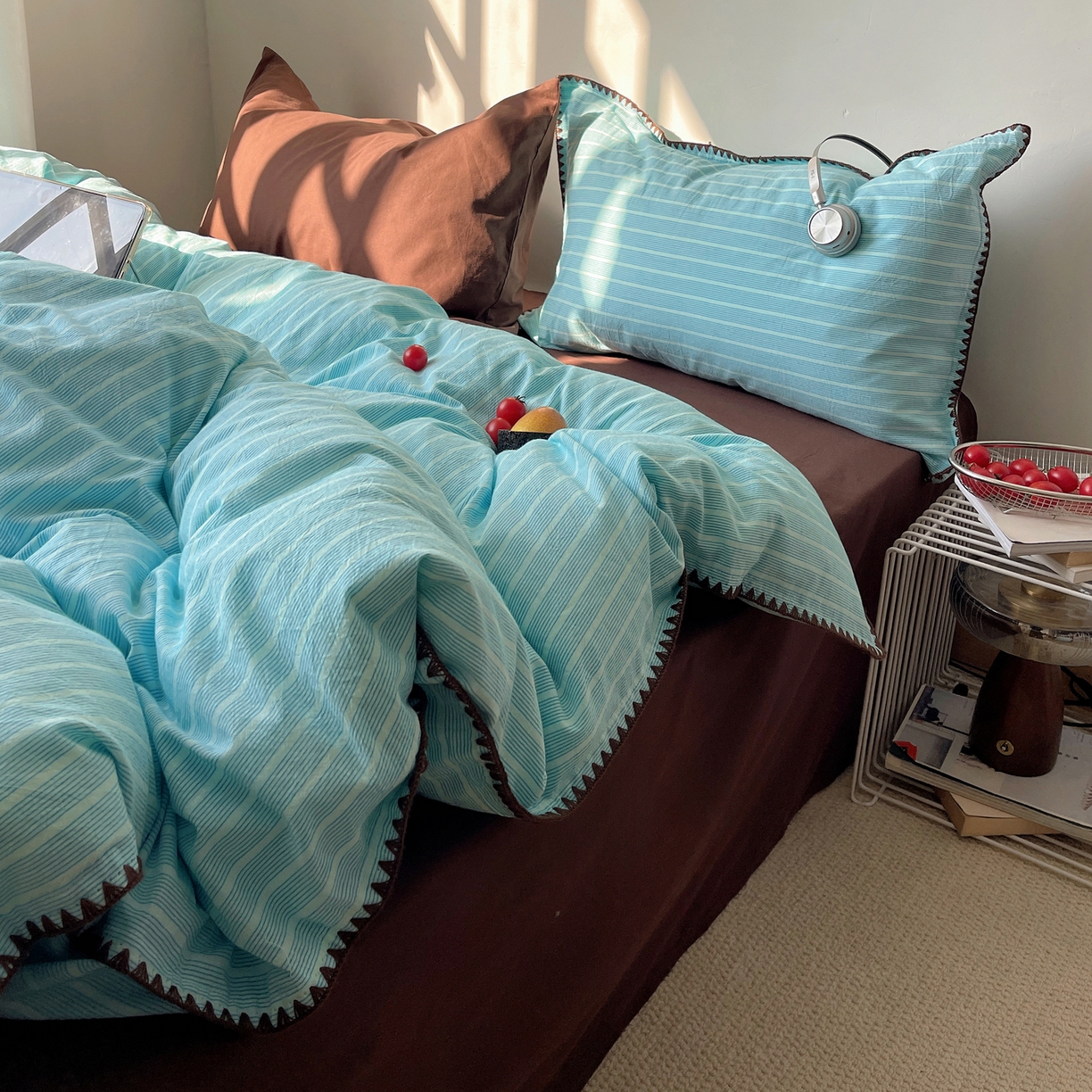 91家纺网 家纺一手货源 找家纺 瑞莱 2026年新款全棉纯棉水洗棉贝壳边四件套 旧港蓝棕