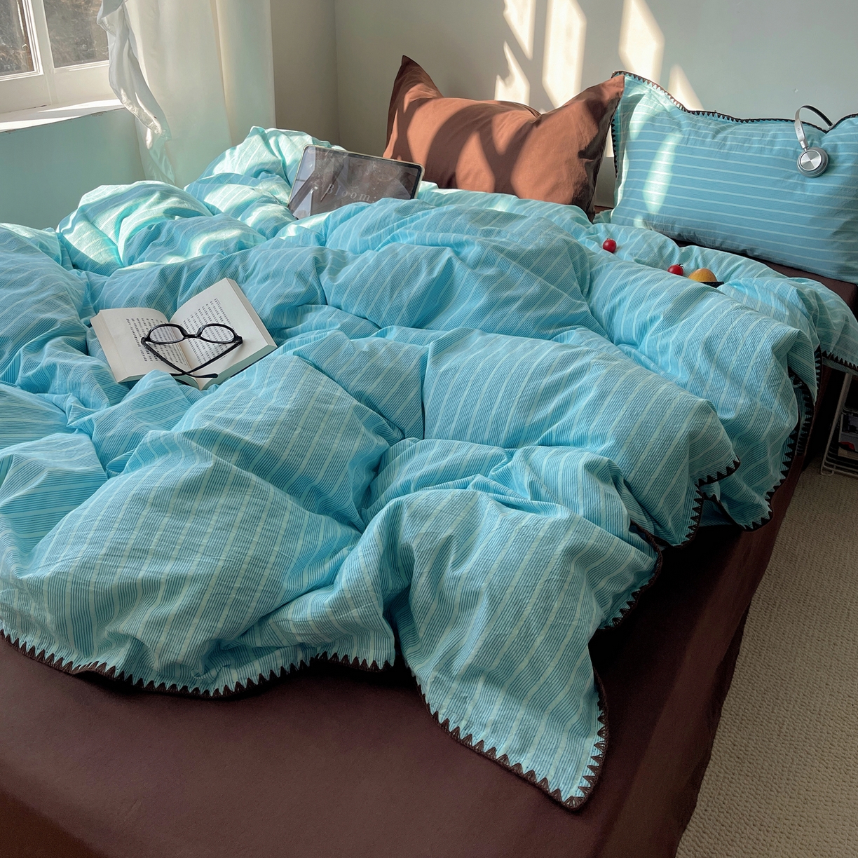 91家纺网 家纺一手货源 找家纺 瑞莱 2026年新款全棉纯棉水洗棉贝壳边四件套 旧港蓝棕