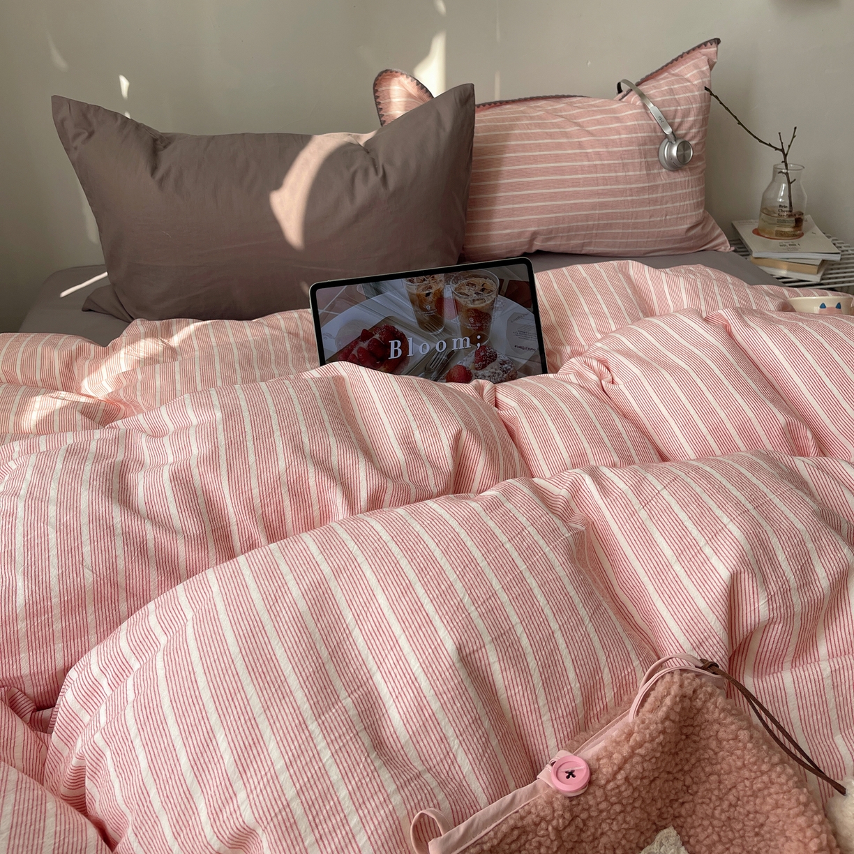 91家纺网 家纺一手货源 找家纺 瑞莱 2026年新款全棉纯棉水洗棉贝壳边四件套 粉序白织