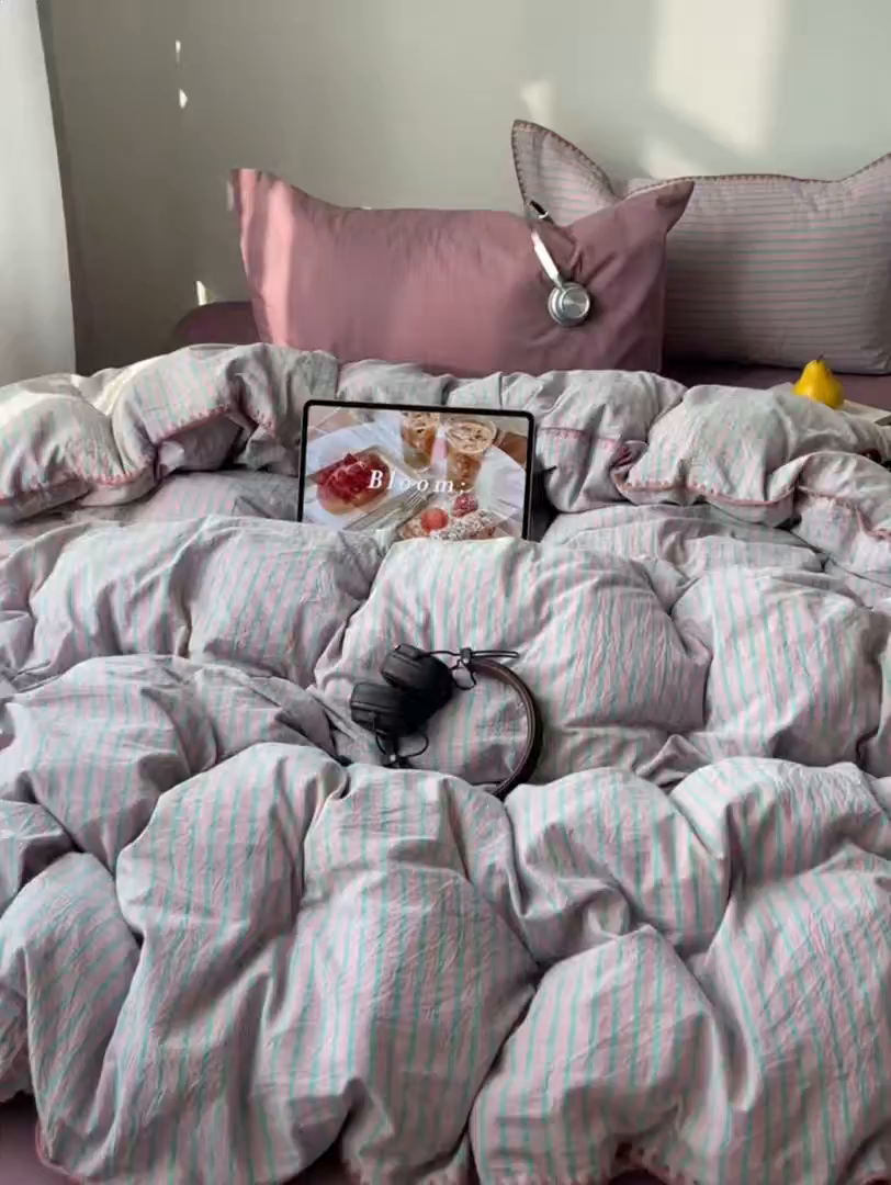 91家纺网 家纺一手货源 找家纺 瑞莱 2026年新款全棉纯棉水洗棉贝壳边四件套 雾屿紫青