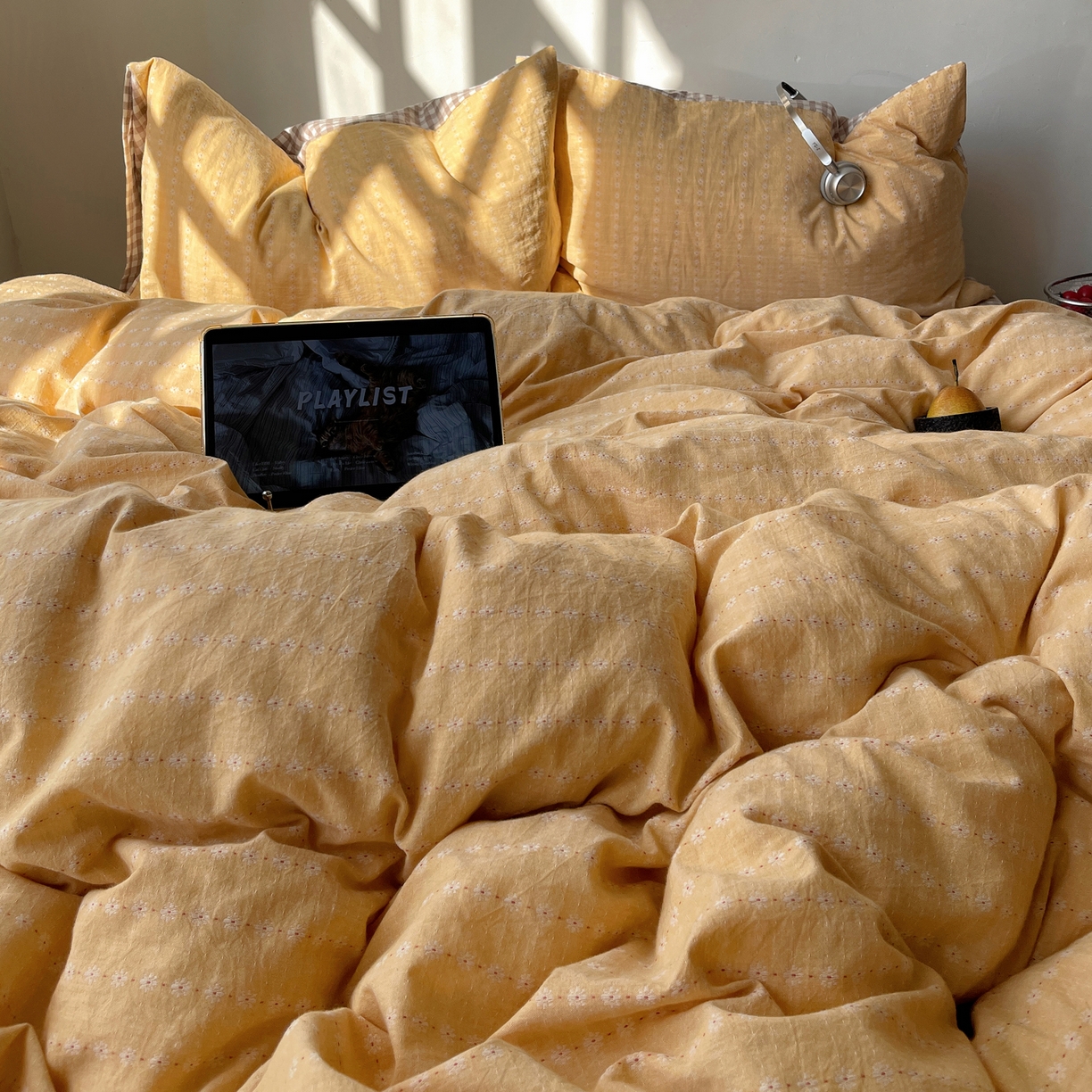 91家纺网 家纺一手货源 找家纺 盼季家纺 2026新款亲肤水洗棉四件套-简单款 简单款-阿尔曼黄