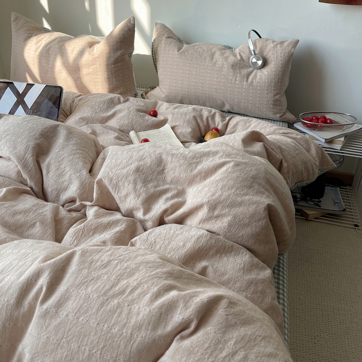 91家纺网 家纺一手货源 找家纺 盼季家纺 2026新款亲肤水洗棉四件套-简单款 简单款-阿尔淡粉