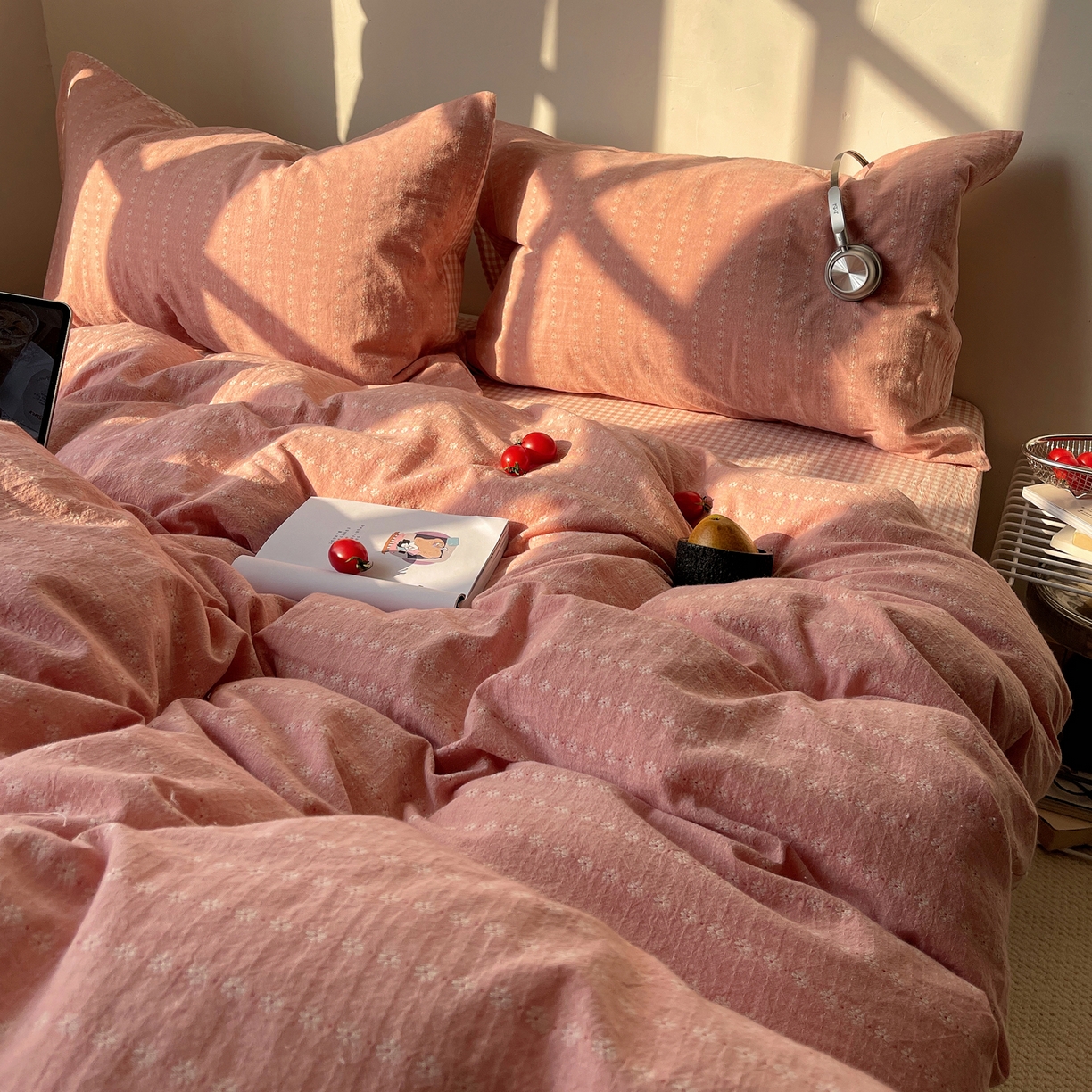 91家纺网 家纺一手货源 找家纺 盼季家纺 2026新款亲肤水洗棉四件套-简单款 简单款-阿尔曼玫瑰