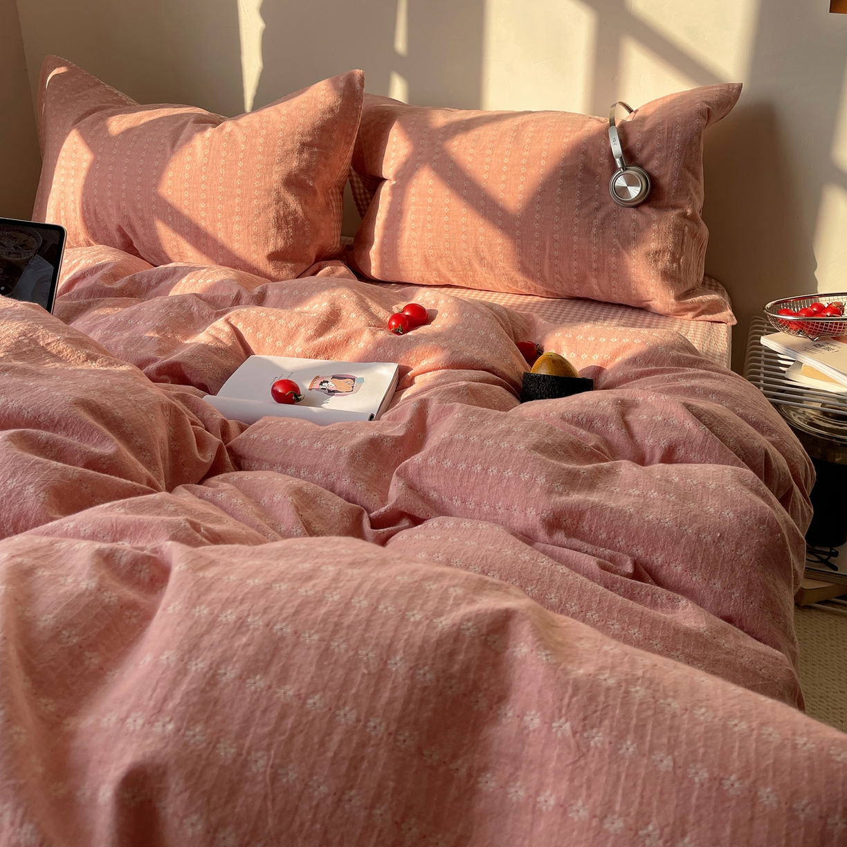 91家纺网 家纺一手货源 找家纺 盼季家纺 2026新款亲肤水洗棉四件套-简单款 简单款-阿尔曼玫瑰