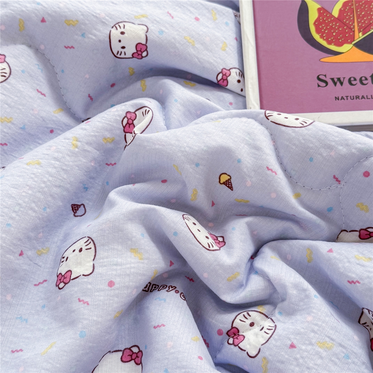 91家纺网 家纺一手货源 找家纺 艺菲阁家纺 2026新款云感双层纱夏被夏凉被空调被 蓝莓奶糖