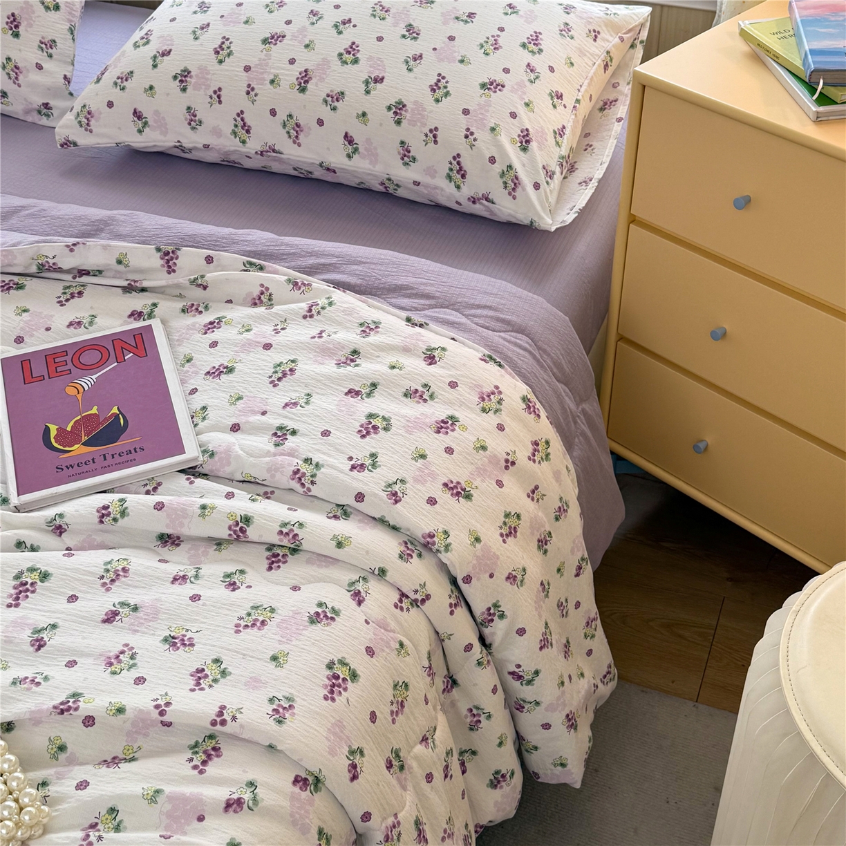 91家纺网 家纺一手货源 找家纺 艺菲阁家纺 2026新款云感双层纱夏被夏凉被空调被 葡萄多多