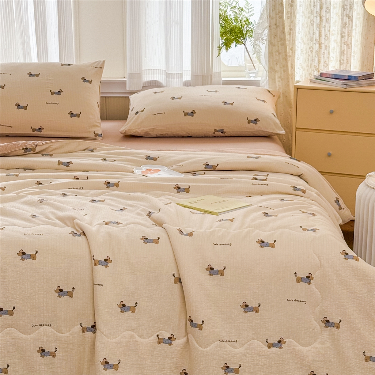 91家纺网 家纺一手货源 找家纺 艺菲阁家纺 2026新款云感双层纱夏被夏凉被空调被 俏皮狗