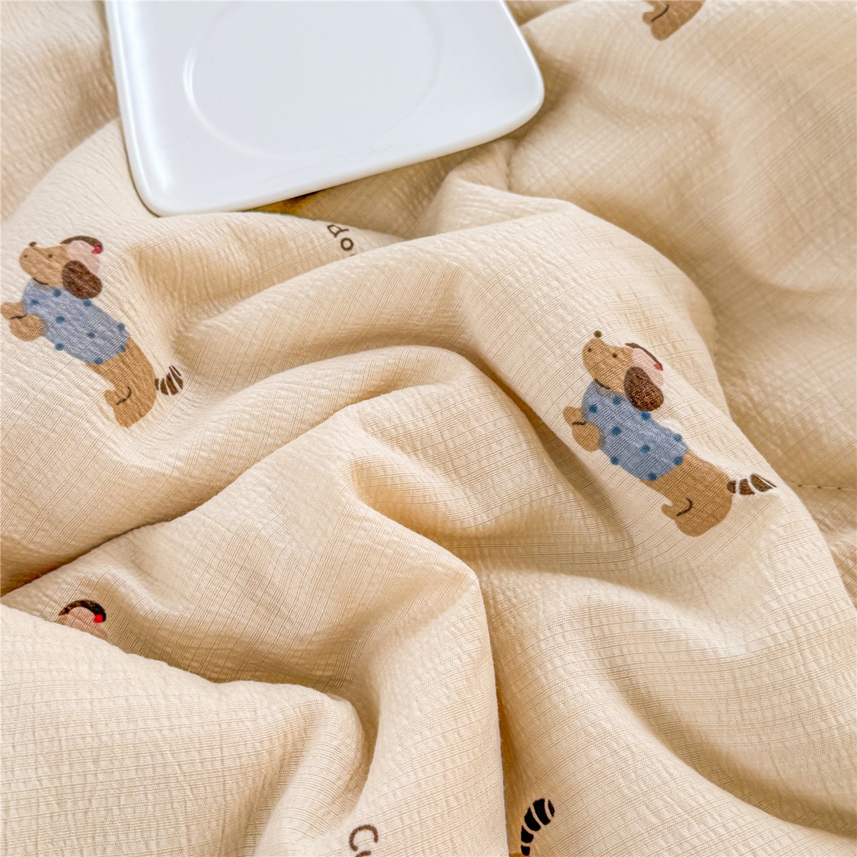 91家纺网 家纺一手货源 找家纺 艺菲阁家纺 2026新款云感双层纱夏被夏凉被空调被 俏皮狗