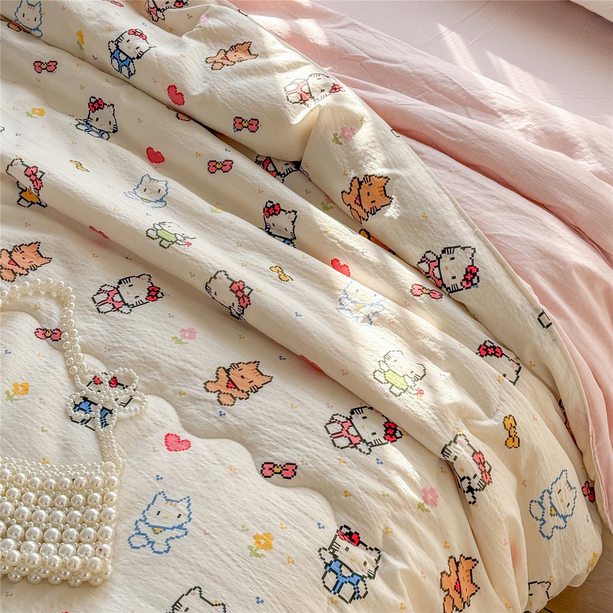 91家纺网 家纺一手货源 找家纺 艺菲阁家纺 2026新款云感双层纱夏被夏凉被空调被 像素小猫