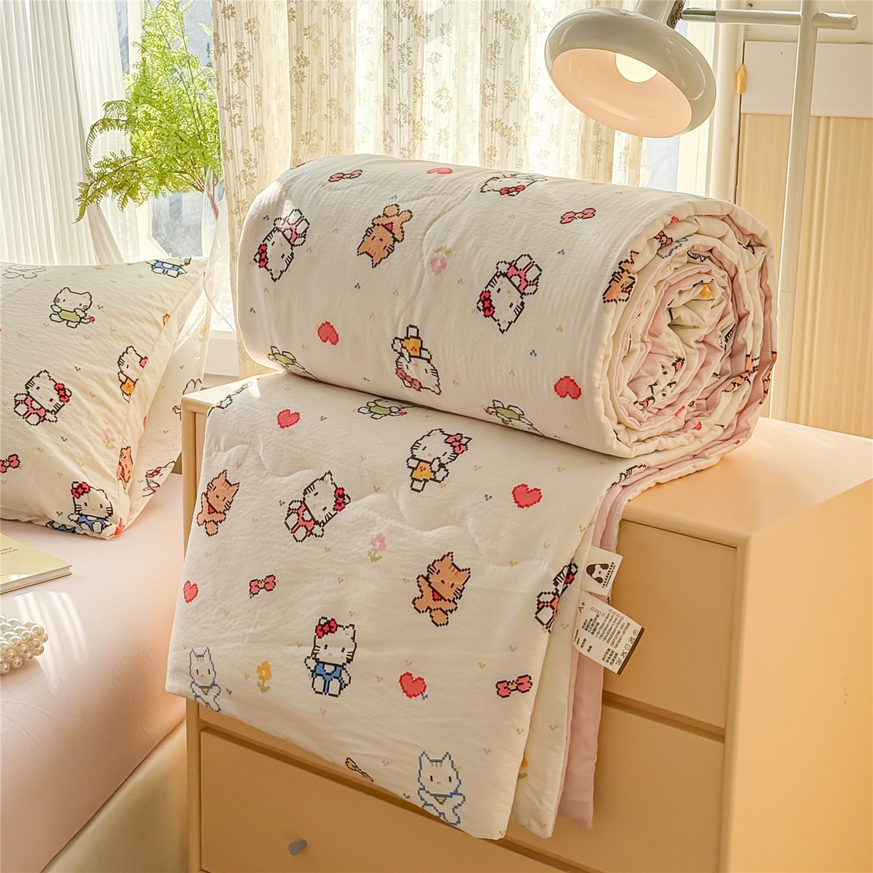 91家纺网 家纺一手货源 找家纺 艺菲阁家纺 2026新款云感双层纱夏被夏凉被空调被 像素小猫