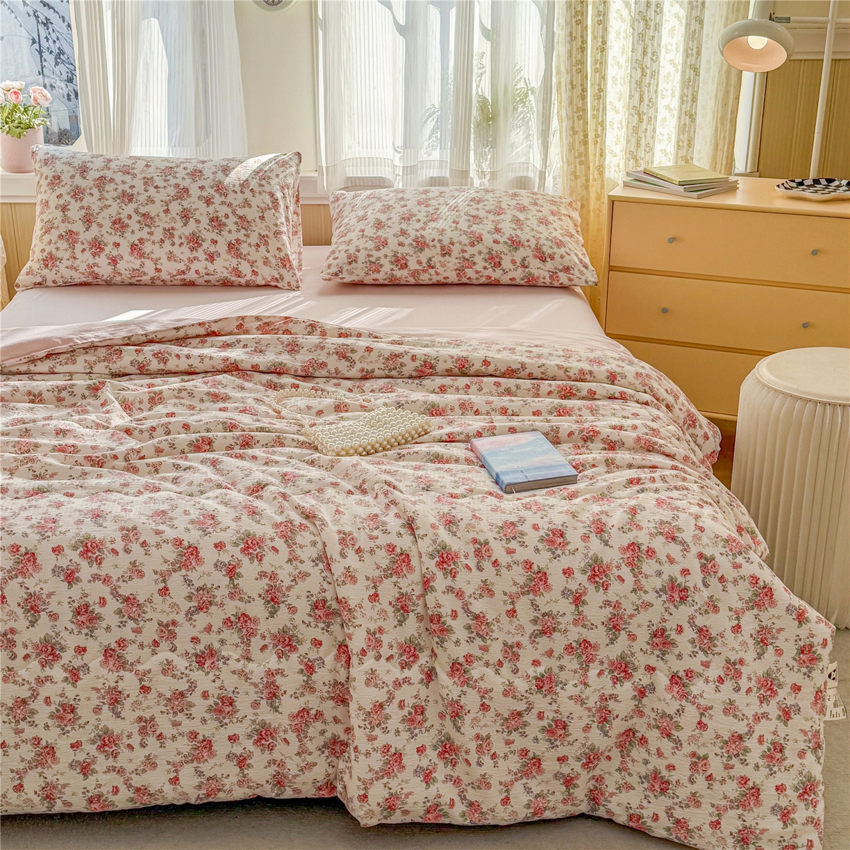 91家纺网 家纺一手货源 找家纺 艺菲阁家纺 2026新款云感双层纱夏被夏凉被空调被 星眠云野(粉)