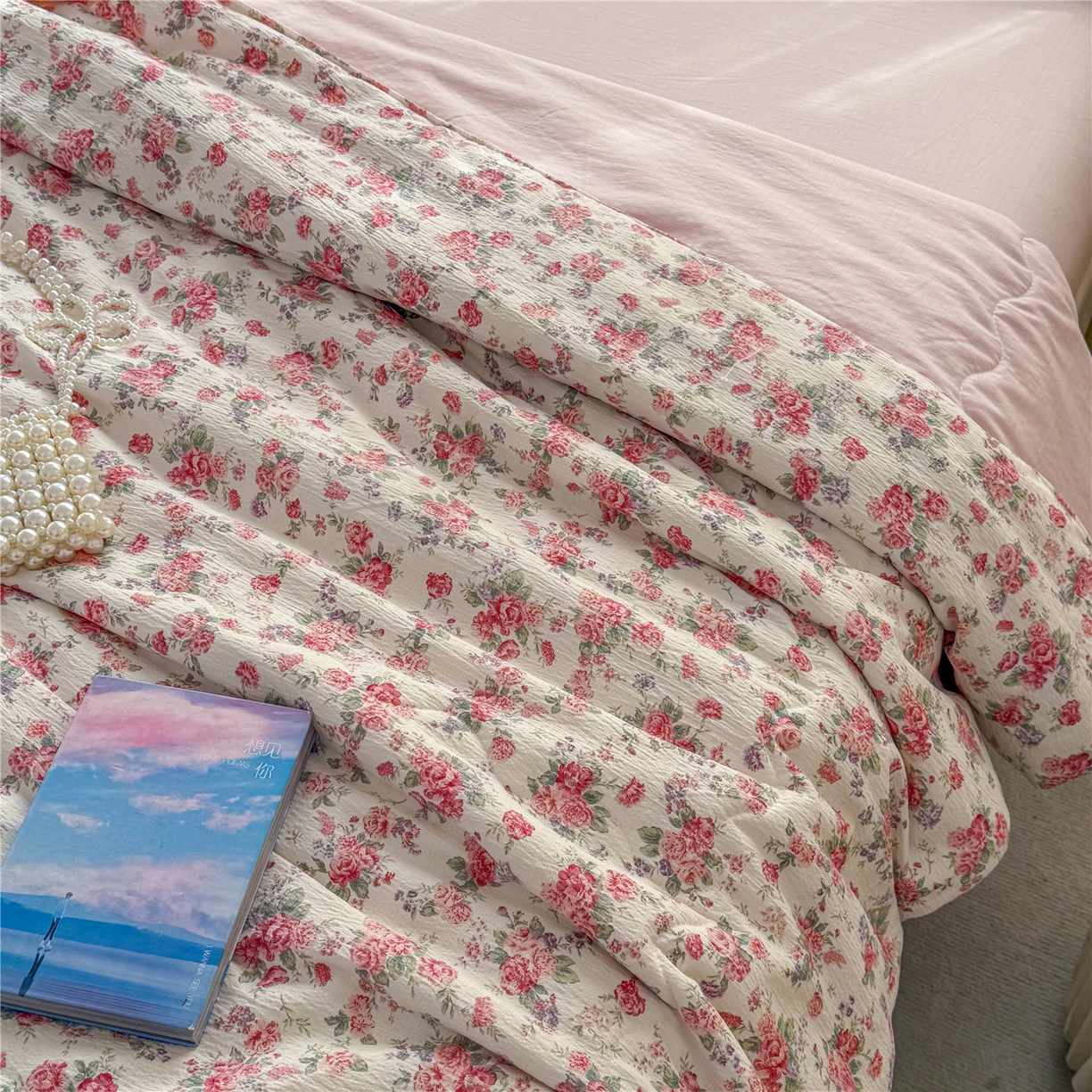 91家纺网 家纺一手货源 找家纺 艺菲阁家纺 2026新款云感双层纱夏被夏凉被空调被 星眠云野(粉)
