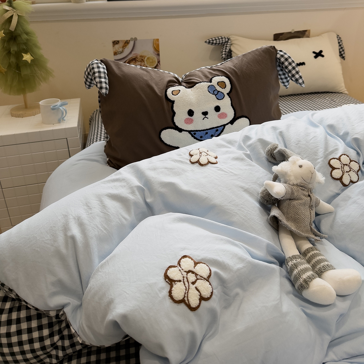 91家纺网 家纺一手货源 找家纺 （总）盼季家纺 2026新款立体蝴蝶结毛巾绣卡通四件套