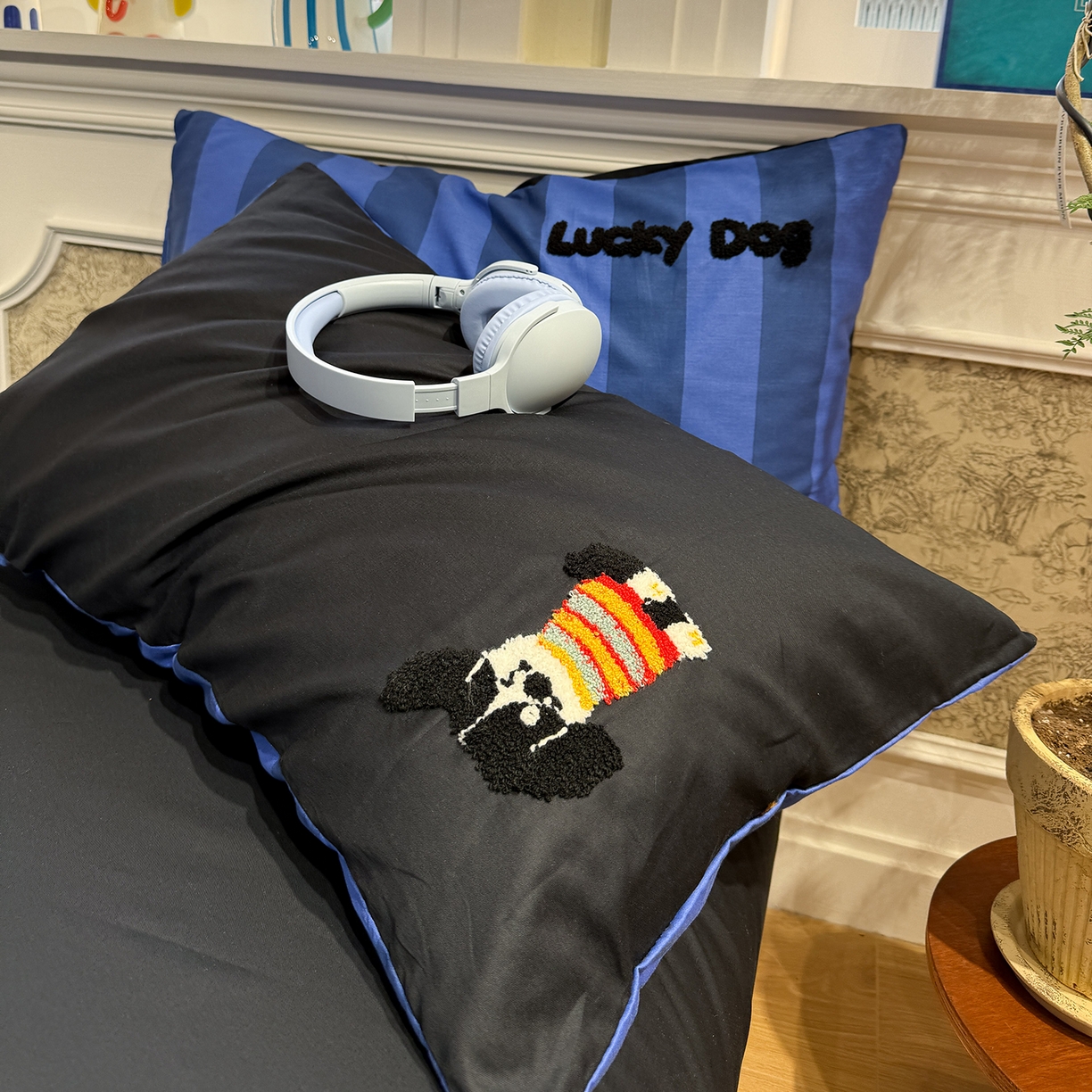 91家纺网 家纺一手货源 找家纺 怡家居 2026新款全棉纯棉印花立体毛巾绣四件套 酷酷小狗