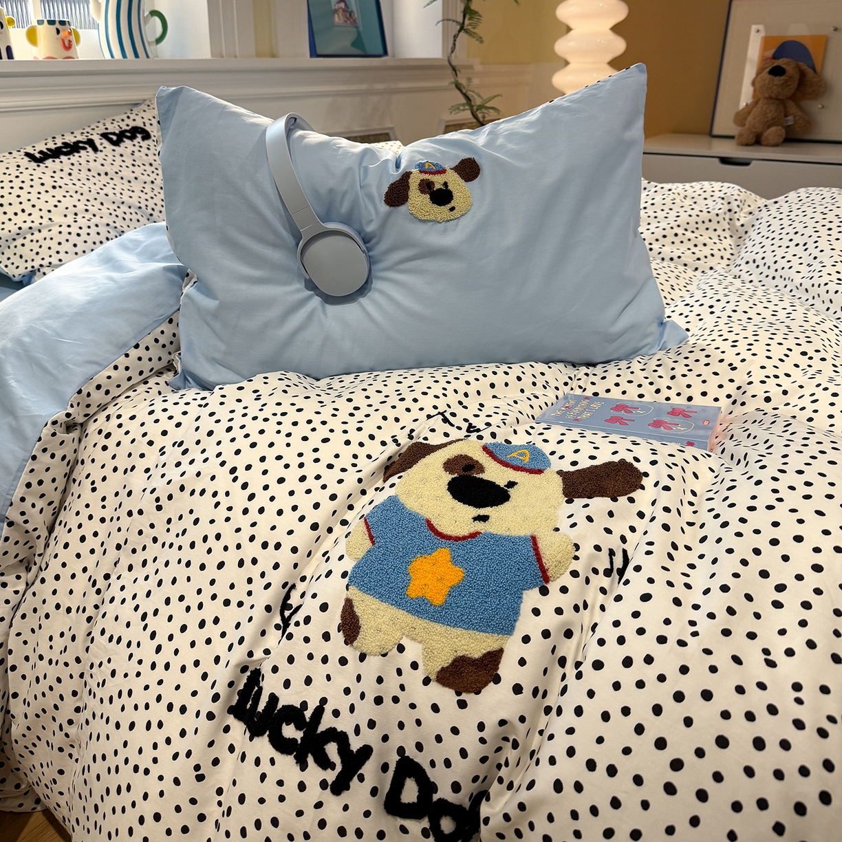 91家纺网 家纺一手货源 找家纺 怡家居 2026新款全棉纯棉印花立体毛巾绣四件套 大耳朵狗狗