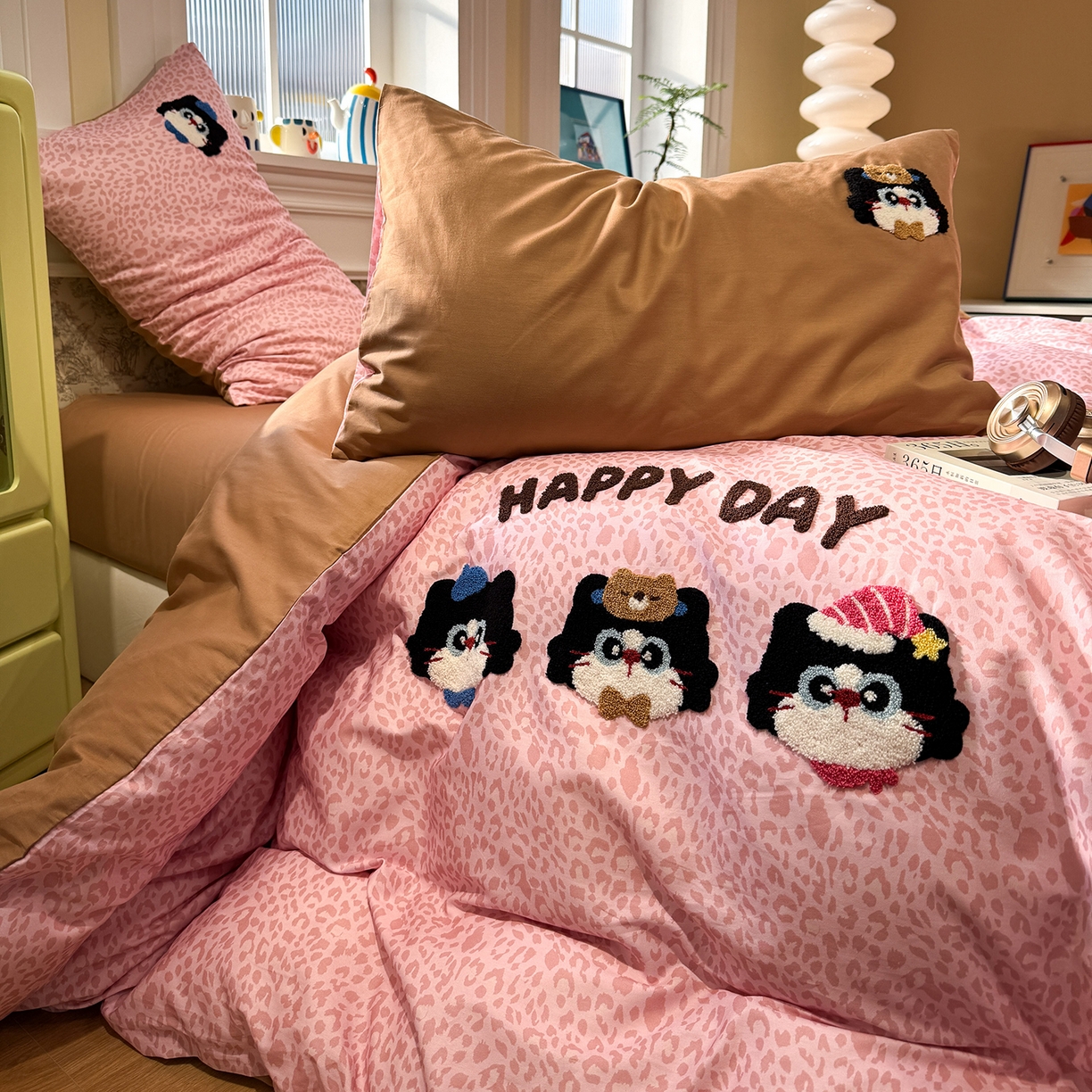 91家纺网 家纺一手货源 找家纺 怡家居 2026新款全棉纯棉印花立体毛巾绣四件套 甜心宝贝