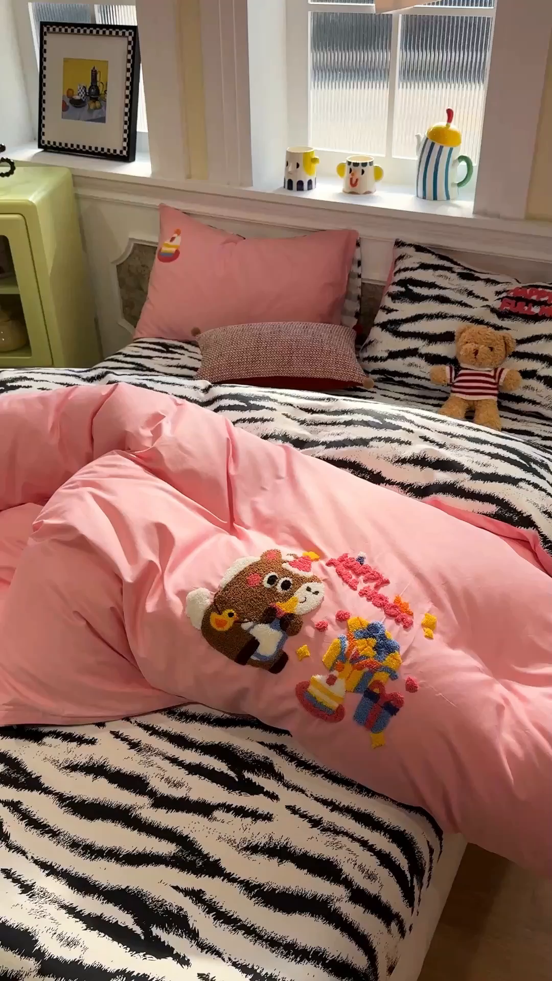 91家纺网 家纺一手货源 找家纺 怡家居 2026新款全棉纯棉印花立体毛巾绣四件套 马上快乐