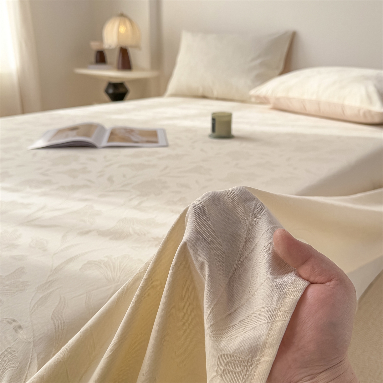 91家纺网 家纺一手货源 找家纺 灰鲸 2026新款全棉纯棉厚织三层水洗色织提花床单单床单床单单件 芳菲-杏仁奶霜