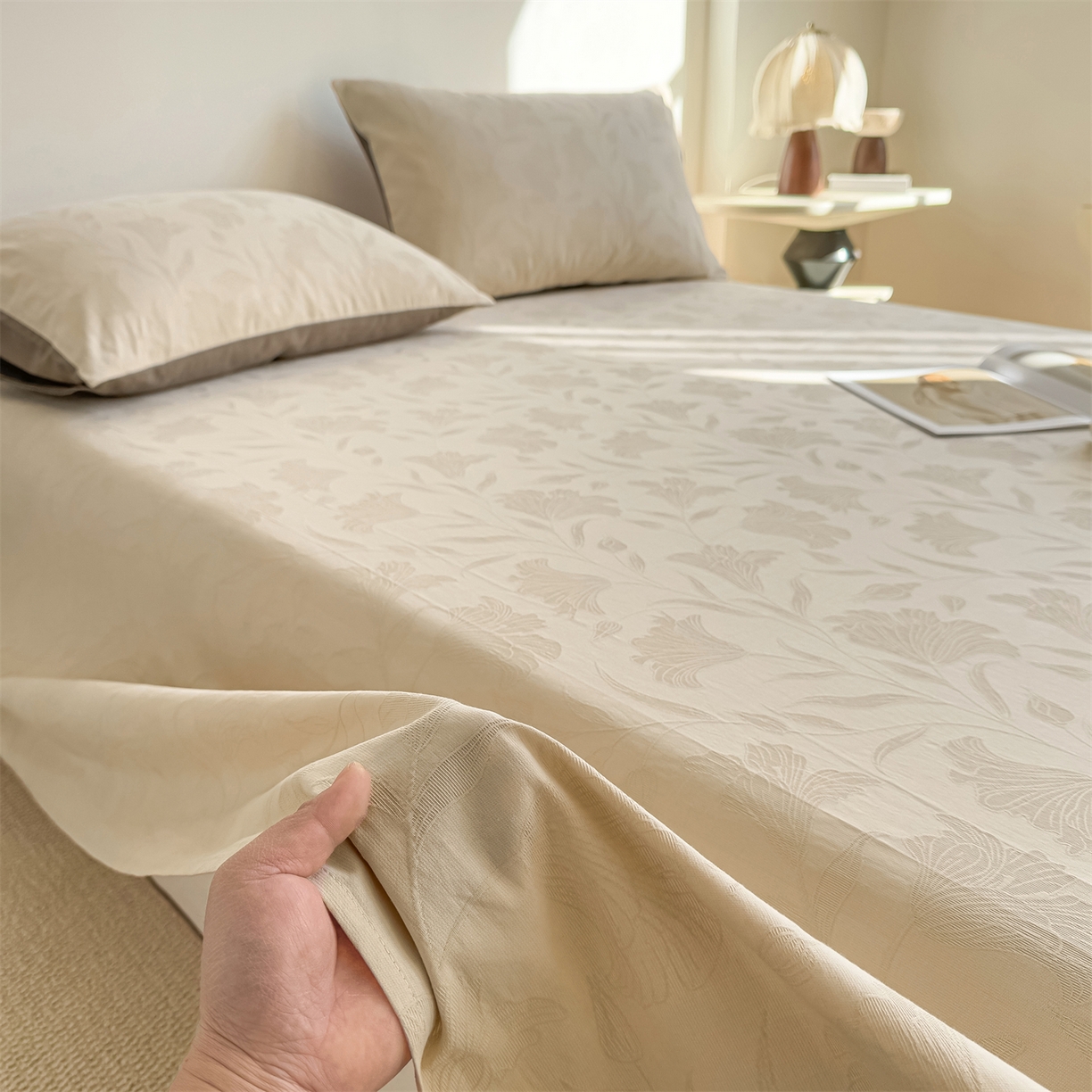 91家纺网 家纺一手货源 找家纺 灰鲸 2026新款全棉纯棉厚织三层水洗色织提花床单单床单床单单件 芳菲-可可奶咖