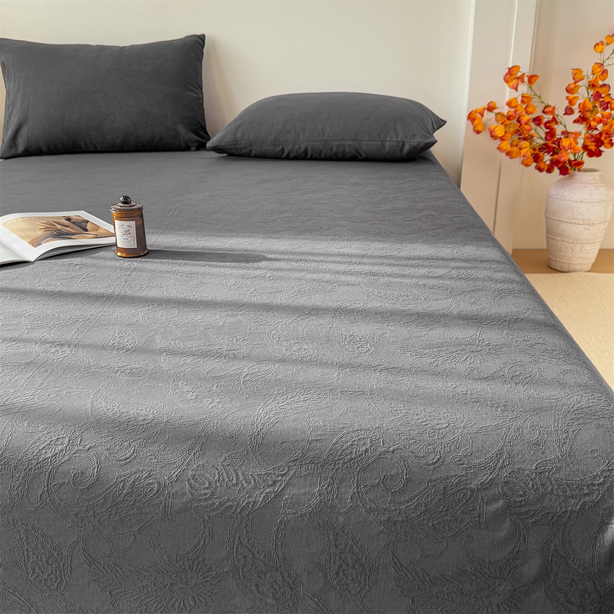 91家纺网 家纺一手货源 找家纺 灰鲸 2026新款全棉纯棉厚织三层水洗色织提花床单单床单床单单件 罗格西亚-素墨