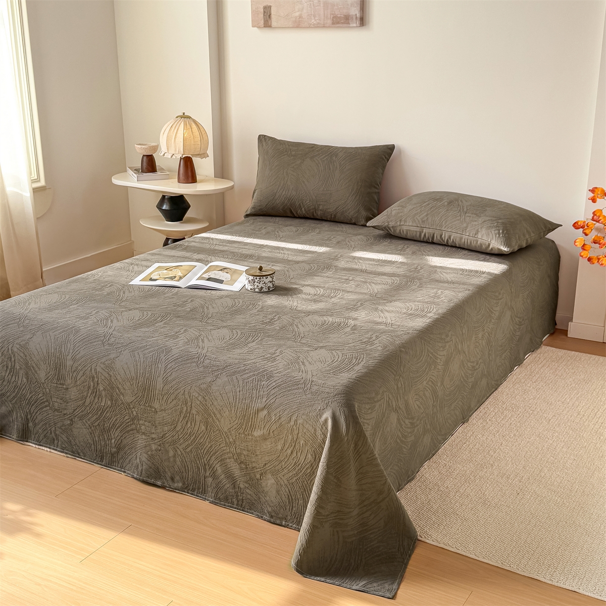 91家纺网 家纺一手货源 找家纺 灰鲸 2026新款全棉纯棉厚织三层水洗色织提花床单单床单床单单件 柔丝漫语-摩卡