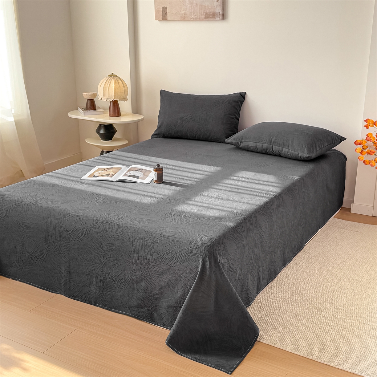 91家纺网 家纺一手货源 找家纺 灰鲸 2026新款全棉纯棉厚织三层水洗色织提花床单单床单床单单件 柔丝漫语-素墨