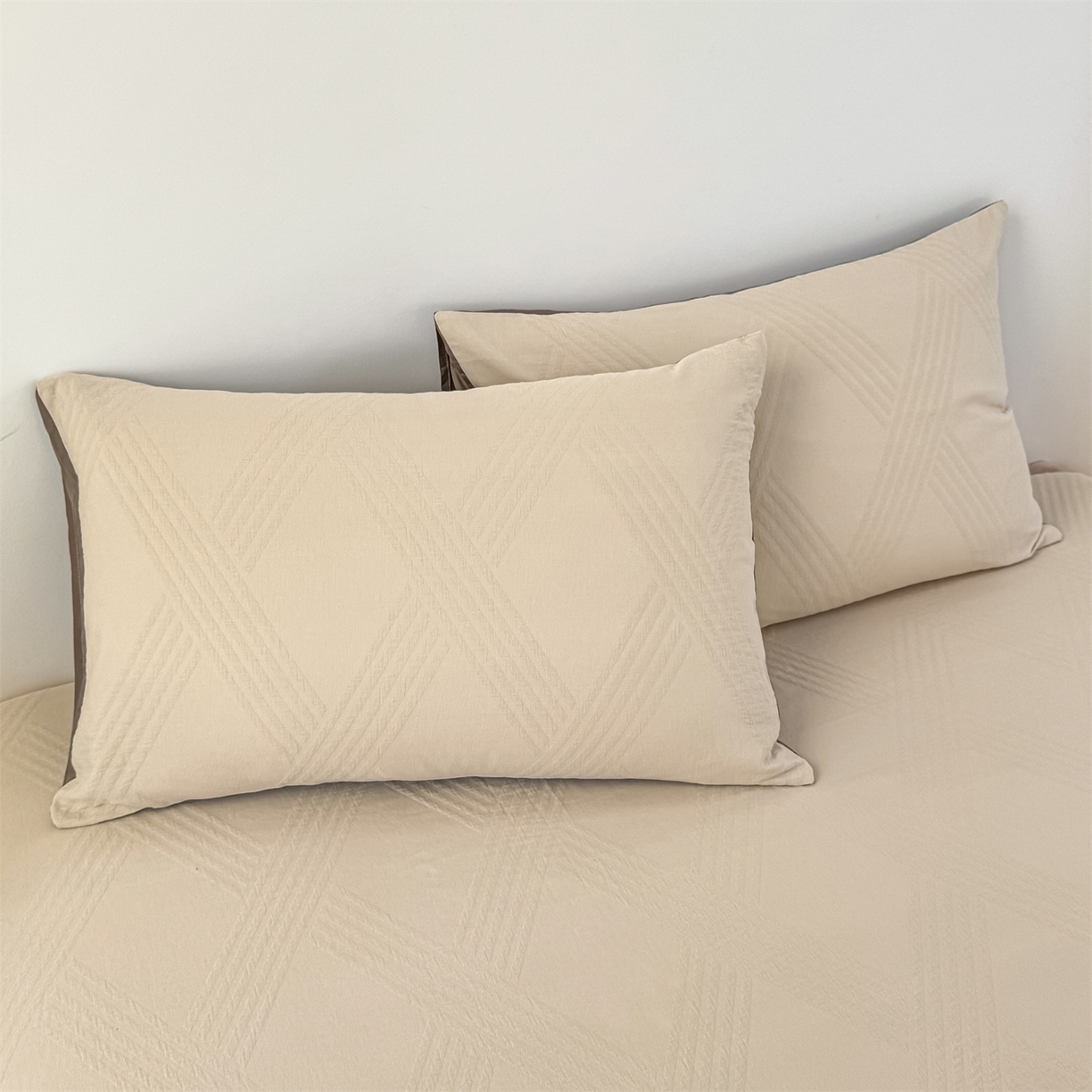 91家纺网 家纺一手货源 找家纺 灰鲸 2026新款全棉纯棉厚织三层水洗色织提花床单单床单床单单件 维希-可可奶咖