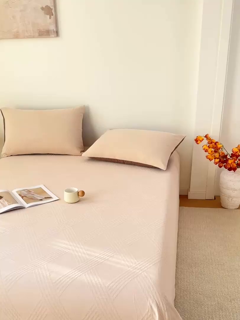 91家纺网 家纺一手货源 找家纺 灰鲸 2026新款全棉纯棉厚织三层水洗色织提花床单单床单床单单件 维希-可可奶咖